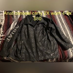 Conceal carry ariat jacket. Cavenders exclusive pattern.
